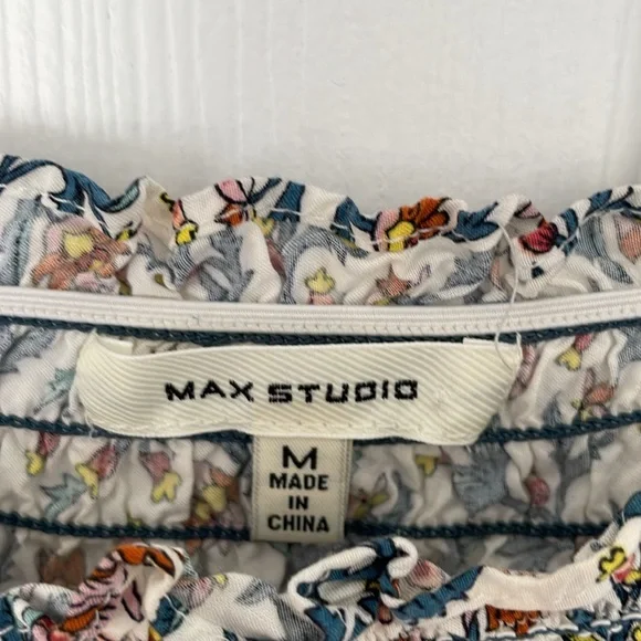 Max Studio Versatile Top, size M - Picture 2 of 4
